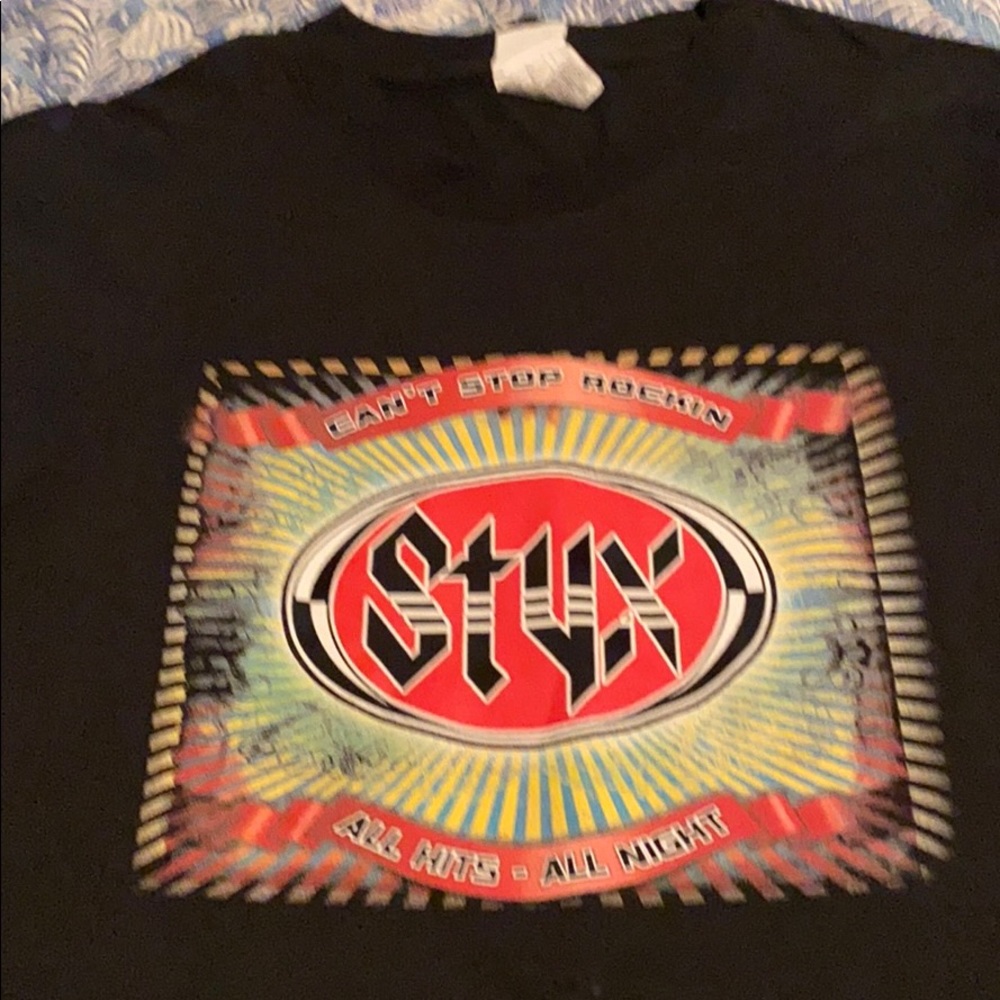 Men’s concert T-shirt